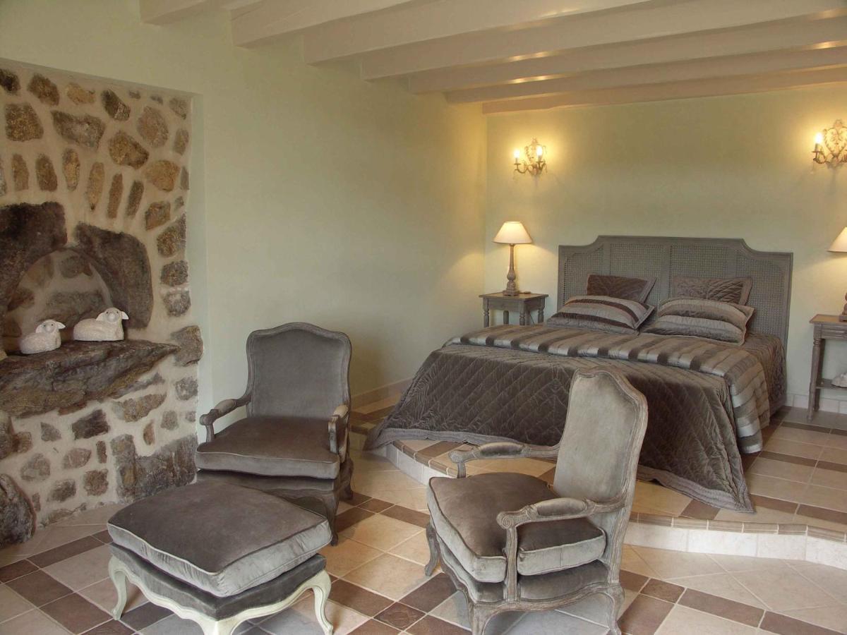 Chateau De Cachard Boffres Екстериор снимка